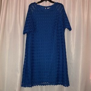 Women’s short sleeve dress